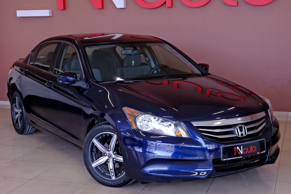 Продам Honda Accord 2011 года в Одессе