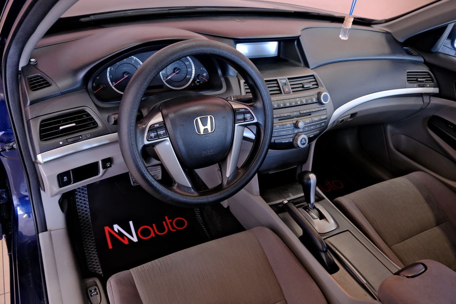 Продам Honda Accord 2011 года в Одессе