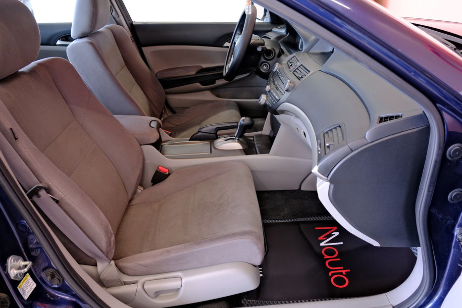 Продам Honda Accord 2011 года в Одессе