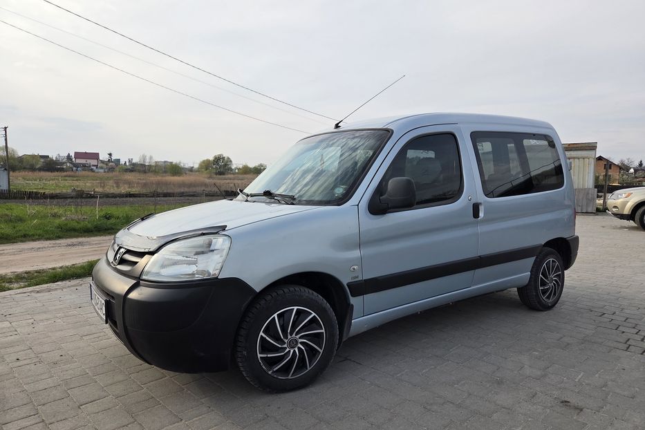 Продам Peugeot Partner пасс. 2007 года в Львове