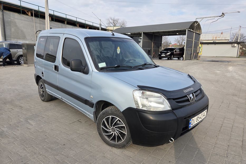 Продам Peugeot Partner пасс. 2007 года в Львове