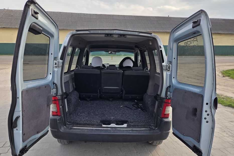 Продам Peugeot Partner пасс. 2007 года в Львове