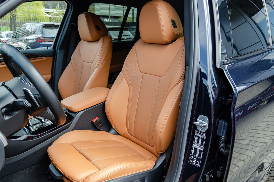 Продам BMW X3 M20d Xdrive 2021 года в Киеве