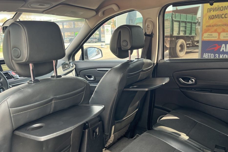 Продам Renault Grand Scenic 7 місць 2011 года в Николаеве