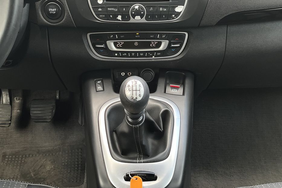 Продам Renault Grand Scenic 7 місць 2011 года в Николаеве