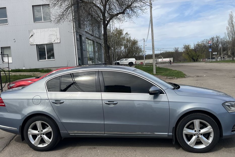 Продам Volkswagen Passat B7 Офіційний 2011 года в Николаеве