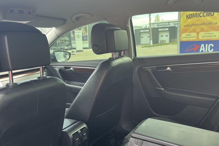 Продам Volkswagen Passat B7 Офіційний 2011 года в Николаеве