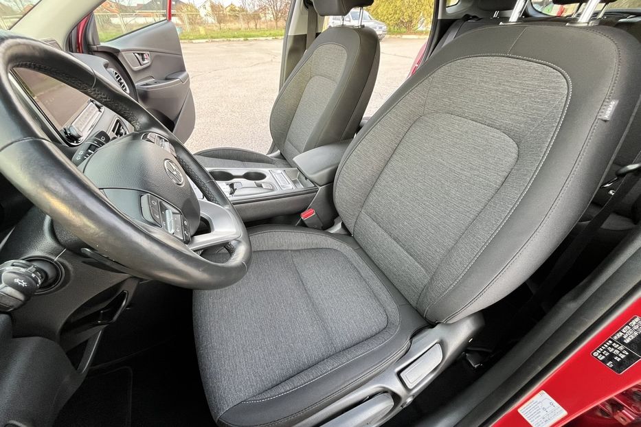 Продам Hyundai Kona 39 KWH, vin 7773 2020 года в Житомире