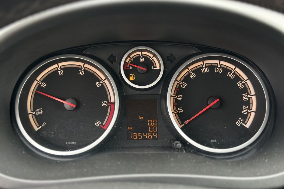 Продам Opel Corsa 2011 года в Луцке