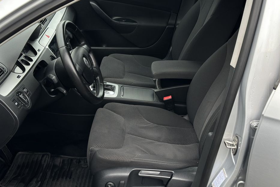 Продам Volkswagen Passat B6 2008 года в Луцке