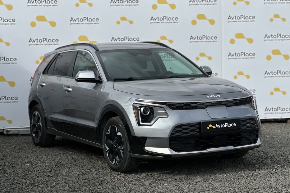 Продам Kia Niro 2023 года в Луцке