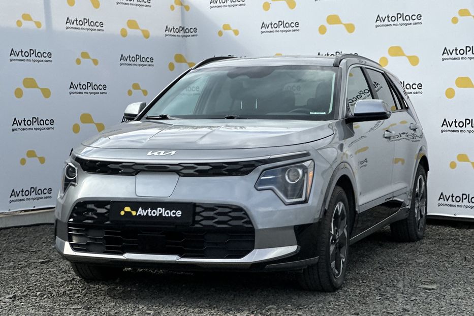 Продам Kia Niro 2023 года в Луцке