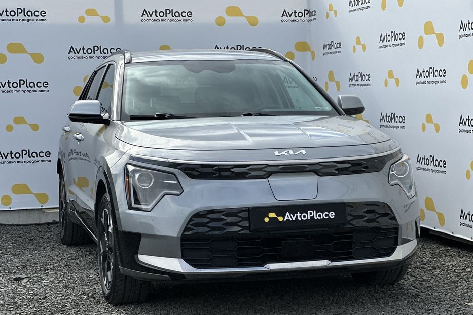 Продам Kia Niro 2023 года в Луцке