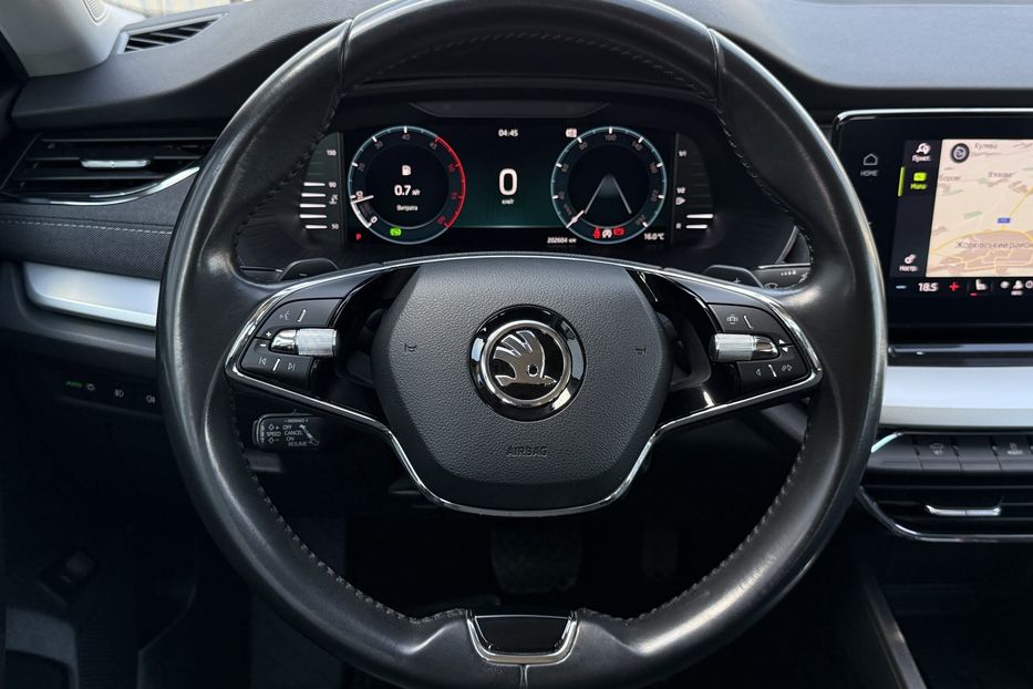 Продам Skoda Octavia 2.0ТDI 150к с КОЛЕСА FULL LED  2021 года в Львове