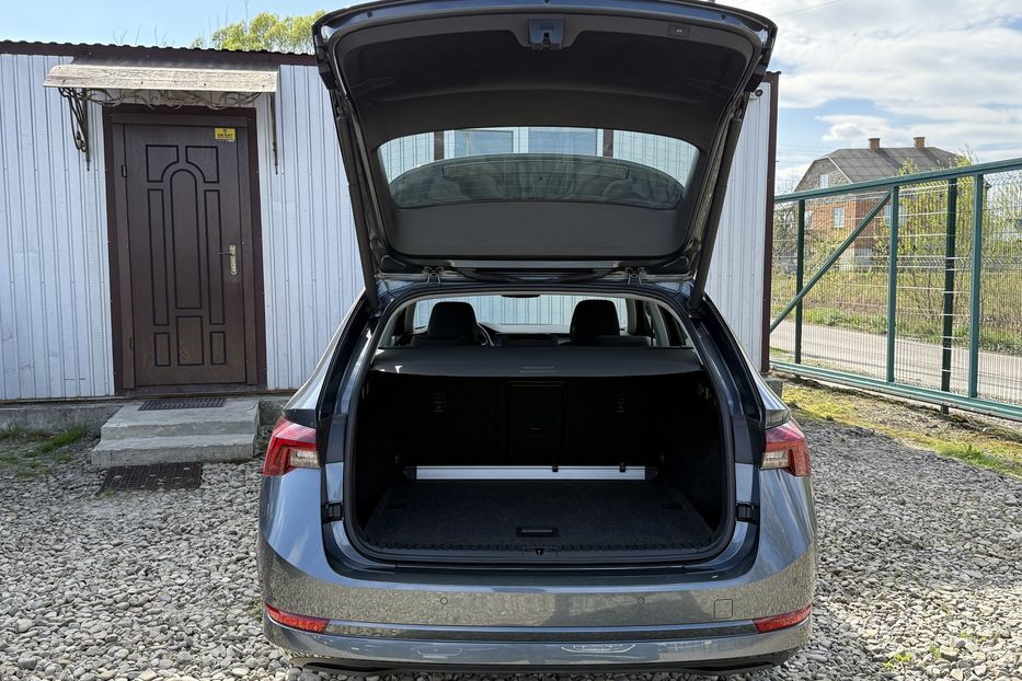 Продам Skoda Octavia 2.0ТDI 150к с КОЛЕСА FULL LED  2021 года в Львове