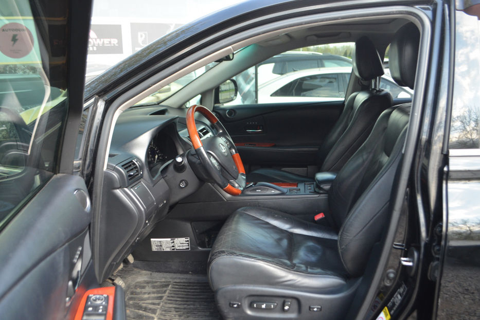Продам Lexus RX 350 350 AT (277 к.с.) AWD 2010 года в Киеве