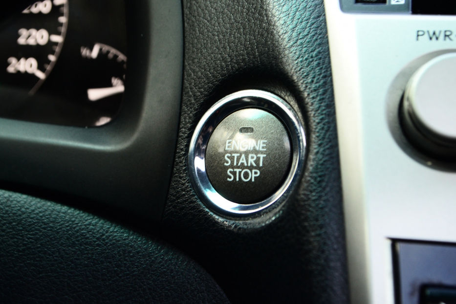 Продам Lexus RX 350 350 AT (277 к.с.) AWD 2010 года в Киеве