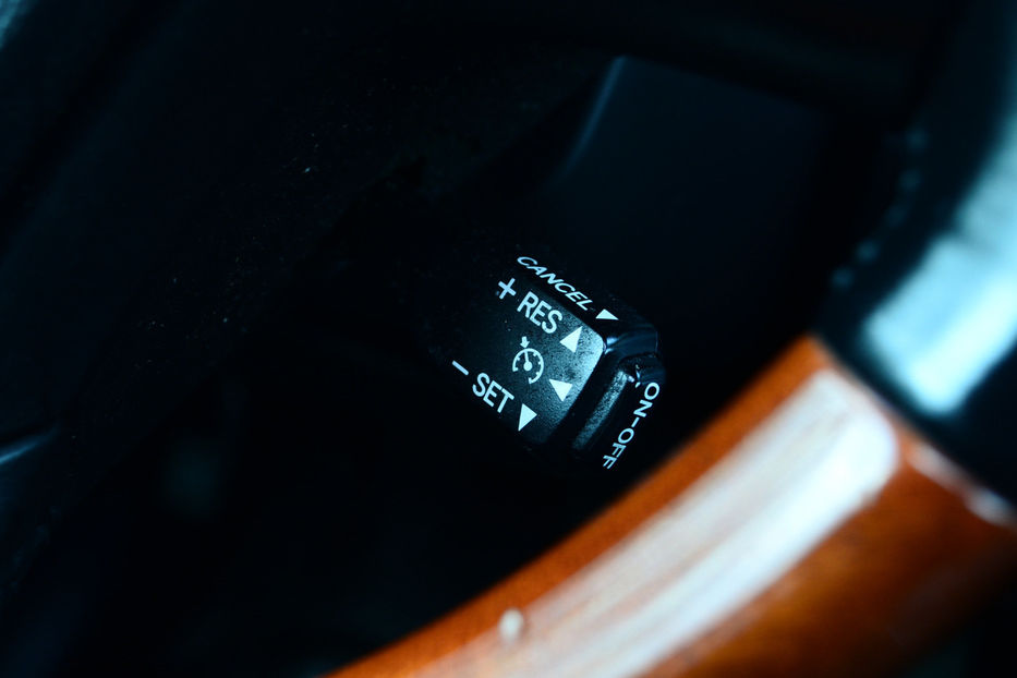 Продам Lexus RX 350 350 AT (277 к.с.) AWD 2010 года в Киеве