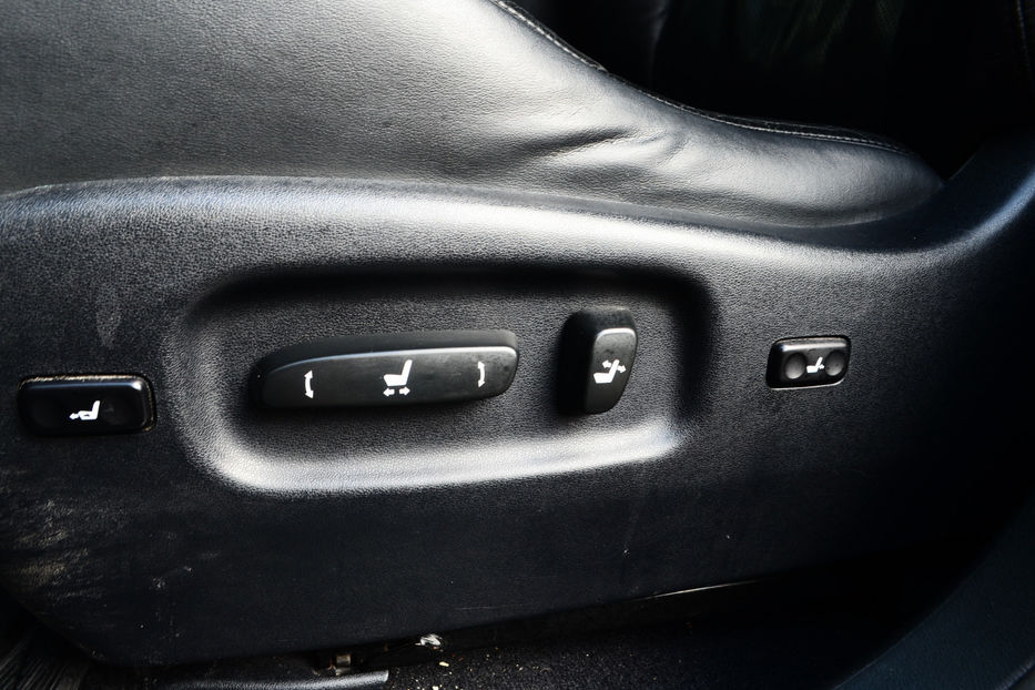 Продам Lexus RX 350 350 AT (277 к.с.) AWD 2010 года в Киеве