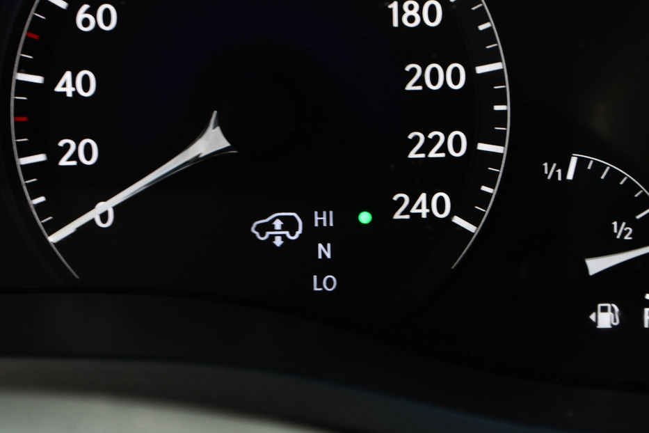 Продам Lexus RX 350 350 AT (277 к.с.) AWD 2010 года в Киеве