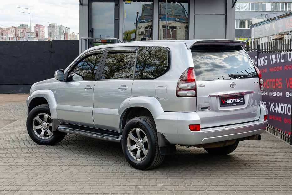 Продам Toyota Land Cruiser Prado 2,7L GX 2006 года в Киеве
