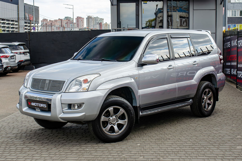 Продам Toyota Land Cruiser Prado 2,7L GX 2006 года в Киеве
