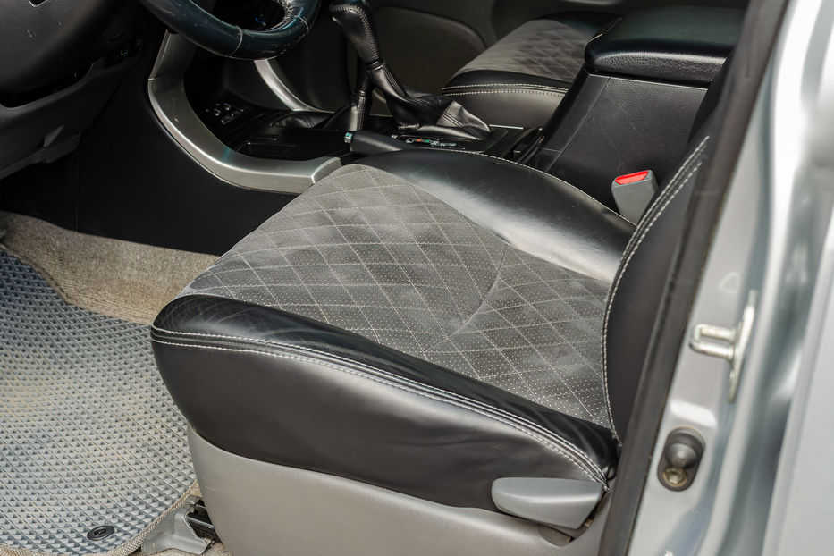 Продам Toyota Land Cruiser Prado 2,7L GX 2006 года в Киеве