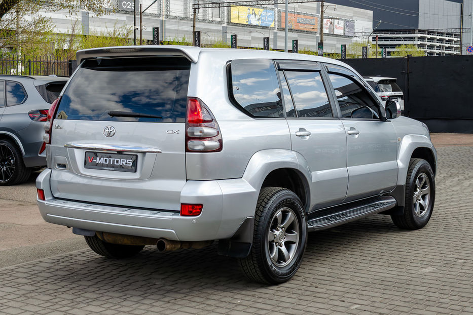 Продам Toyota Land Cruiser Prado 2,7L GX 2006 года в Киеве