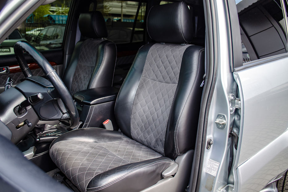 Продам Toyota Land Cruiser Prado 2,7L GX 2006 года в Киеве