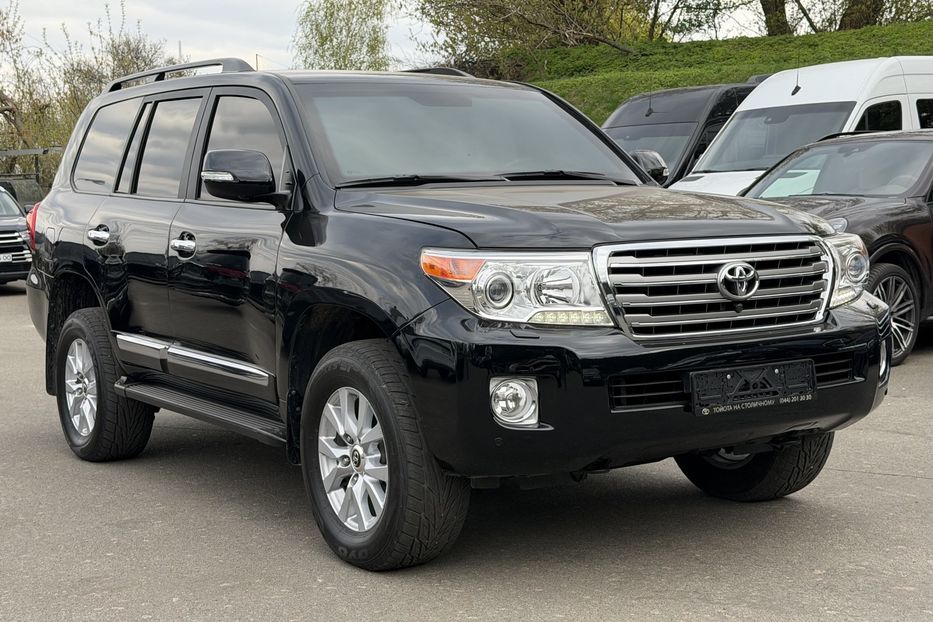 Продам Toyota Land Cruiser 200 Guard B6+ 2012 года в Киеве