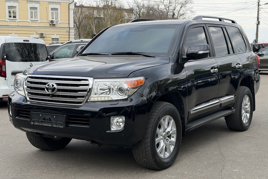 Продам Toyota Land Cruiser 200 Guard B6+ 2012 года в Киеве