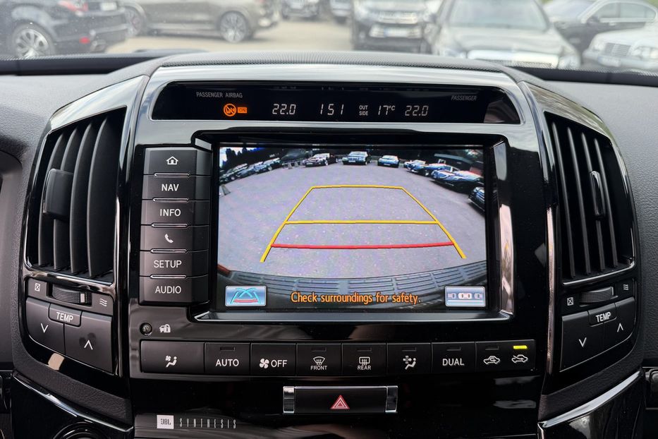 Продам Toyota Land Cruiser 200 Guard B6+ 2012 года в Киеве