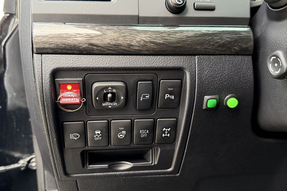 Продам Toyota Land Cruiser 200 Guard B6+ 2012 года в Киеве