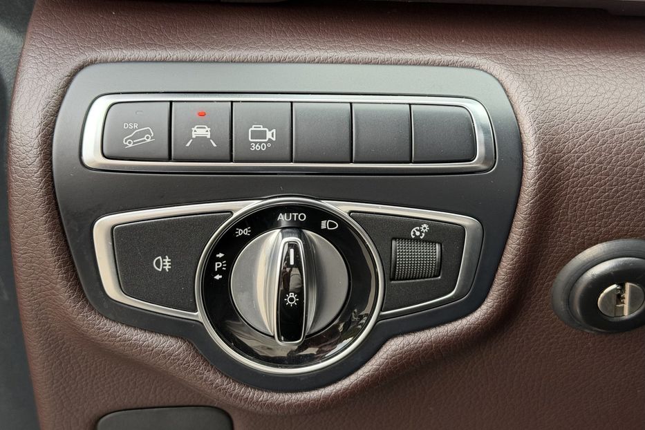 Продам Mercedes-Benz V-Class 250 Long 4matic 2017 года в Киеве