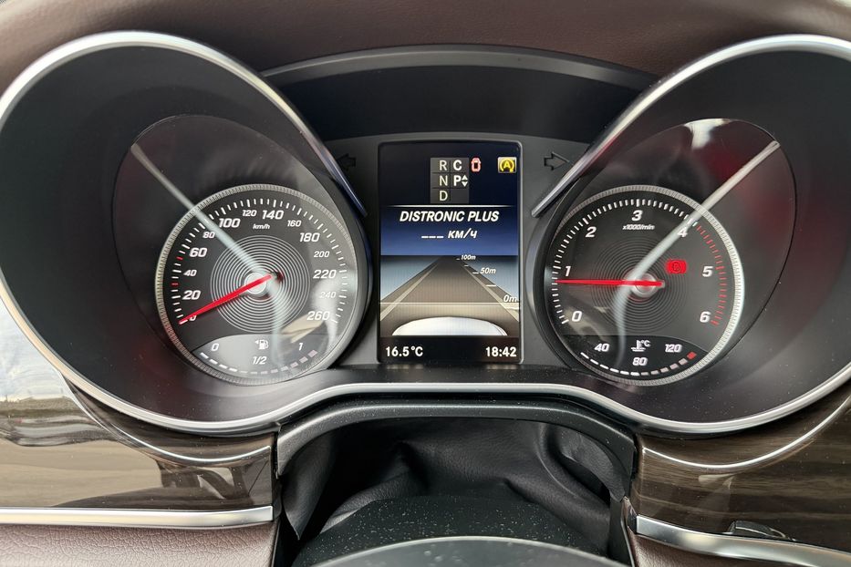 Продам Mercedes-Benz V-Class 250 Long 4matic 2017 года в Киеве