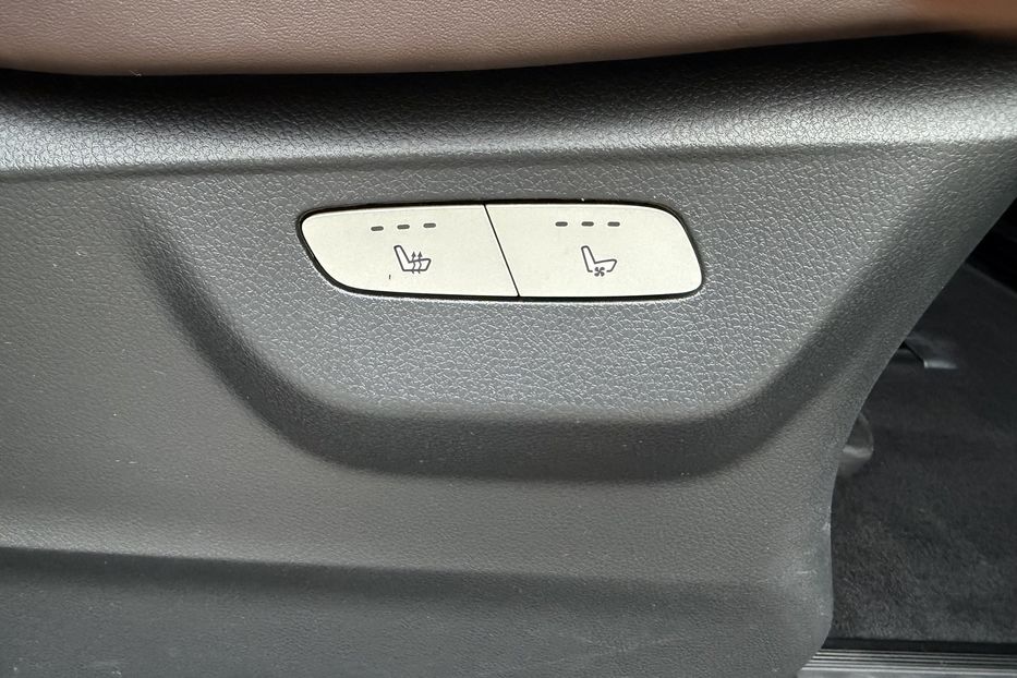 Продам Mercedes-Benz V-Class 250 Long 4matic 2017 года в Киеве