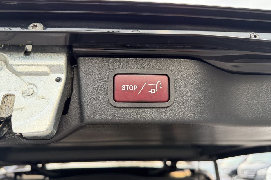 Продам Mercedes-Benz V-Class 250 Long 4matic 2017 года в Киеве