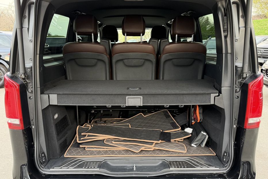 Продам Mercedes-Benz V-Class 250 Long 4matic 2017 года в Киеве