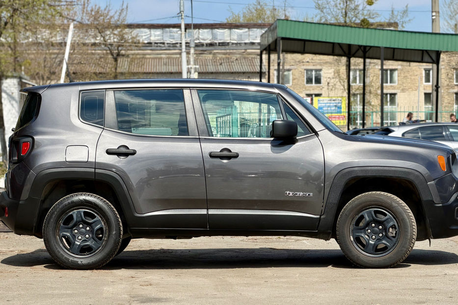 Продам Jeep Renegade 2.4 АТ (184 к.с.) • Sport 2018 года в Киеве