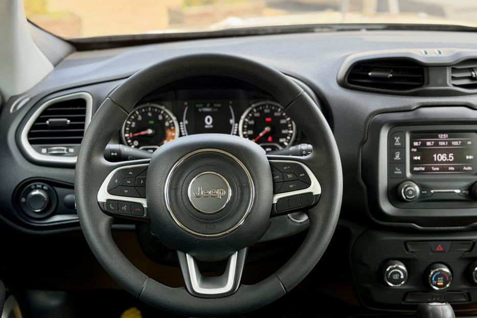 Продам Jeep Renegade 2.4 АТ (184 к.с.) • Sport 2018 года в Киеве