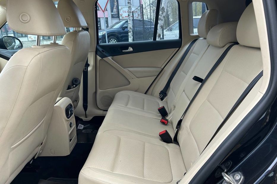 Продам Volkswagen Tiguan 2016 года в Черновцах