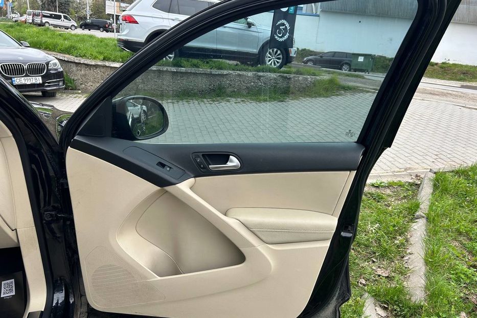 Продам Volkswagen Tiguan 2016 года в Черновцах