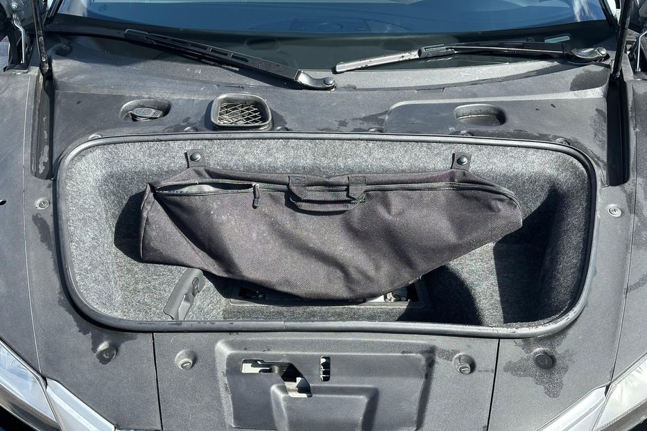 Продам Audi R8 2011 года в Киеве