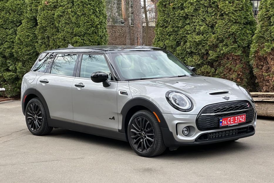 Продам MINI Clubman 2023 года в Киеве