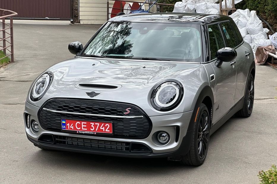 Продам MINI Clubman 2023 года в Киеве