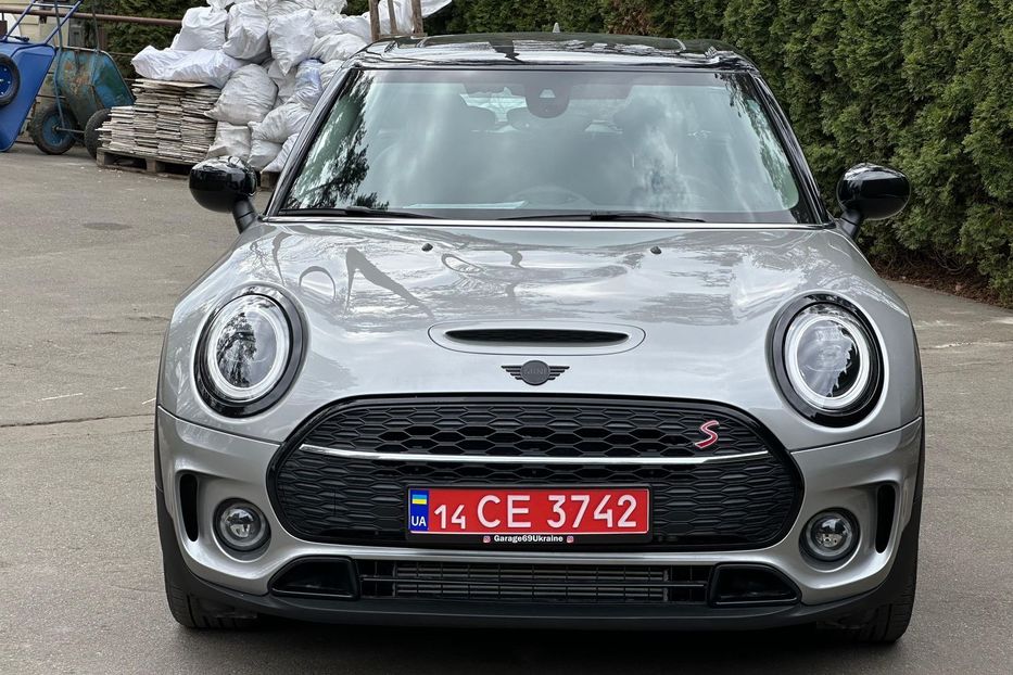 Продам MINI Clubman 2023 года в Киеве