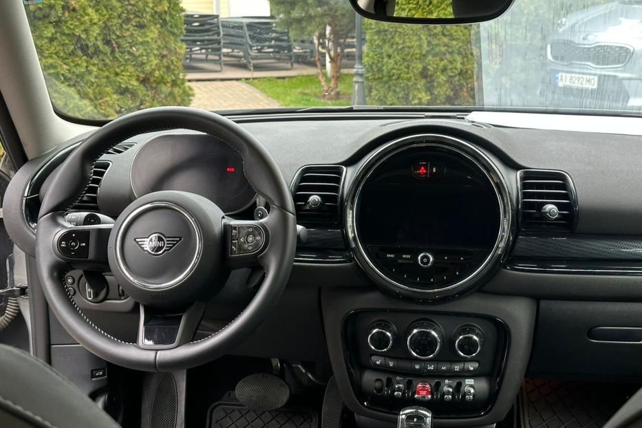 Продам MINI Clubman 2023 года в Киеве