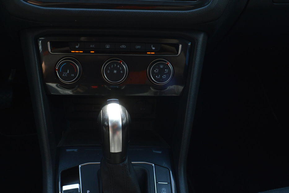 Продам Volkswagen Tiguan 4 motion 2019 года в Одессе