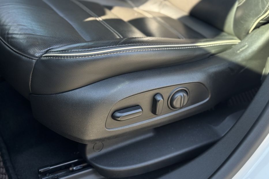 Продам GMC Acadia COMIS  2017 года в г. Умань, Черкасская область