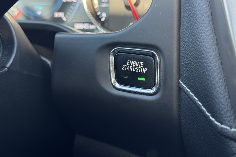 Продам GMC Acadia COMIS  2017 года в г. Умань, Черкасская область